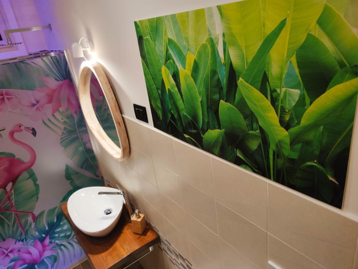 Suite Maison Tropical - Luxury Apartment In Bari Ngoại thất bức ảnh